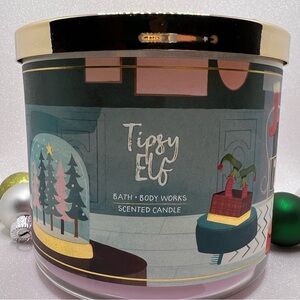 NWT Bath & Body Works Tipsy Elf 3 Wick Candle